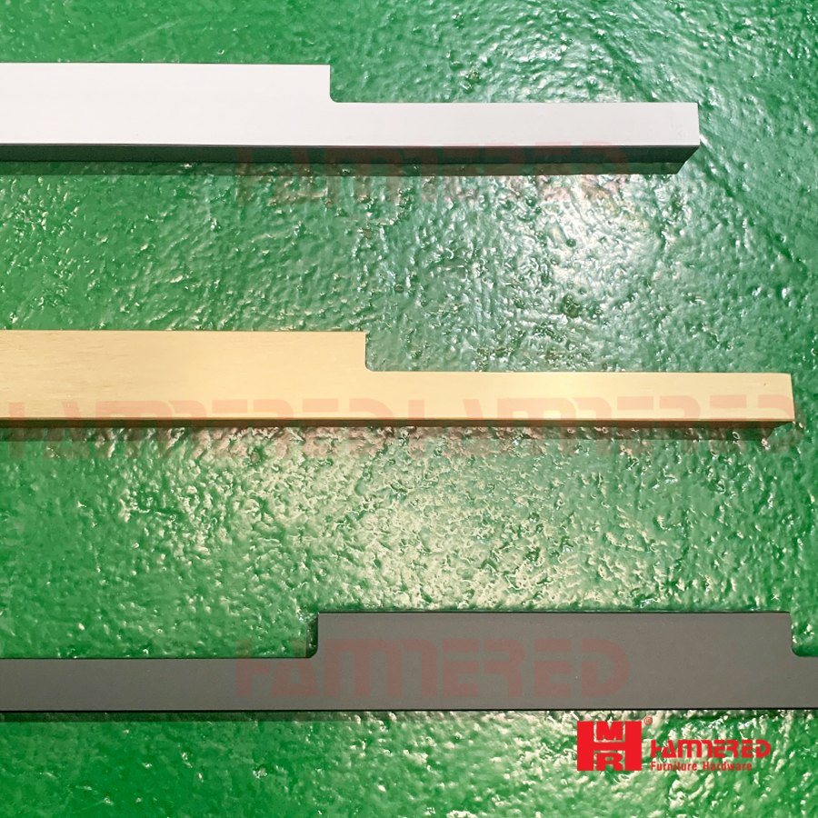 tay nắm liền khung nhôm HMR