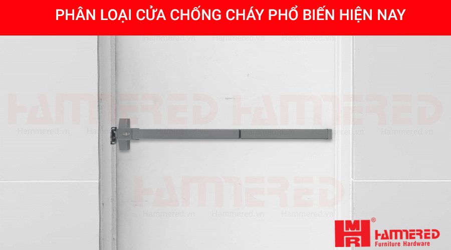 cửa thép chống cháy thoát hiểm
