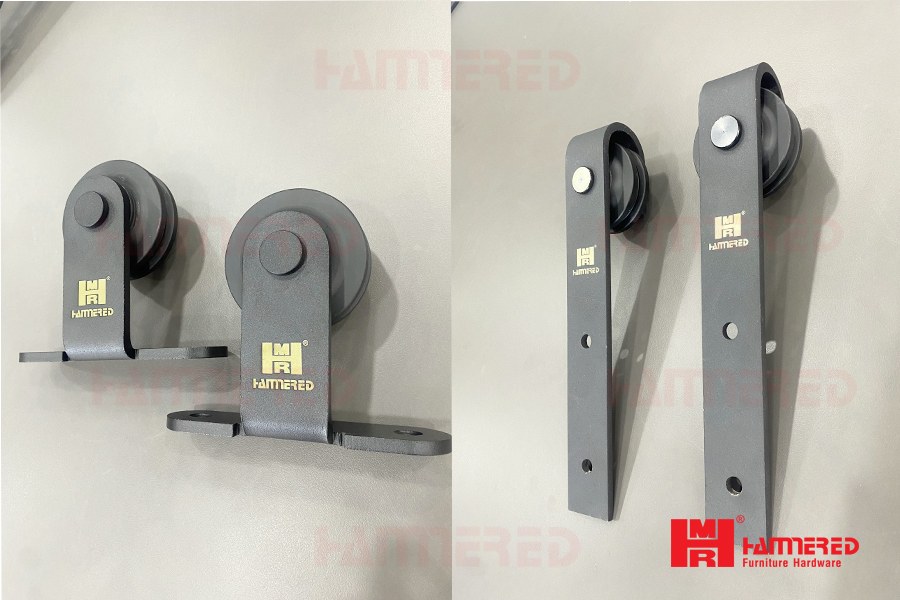 Bộ bánh xe treo ray trượt cửa lùa kiểu Mỹ