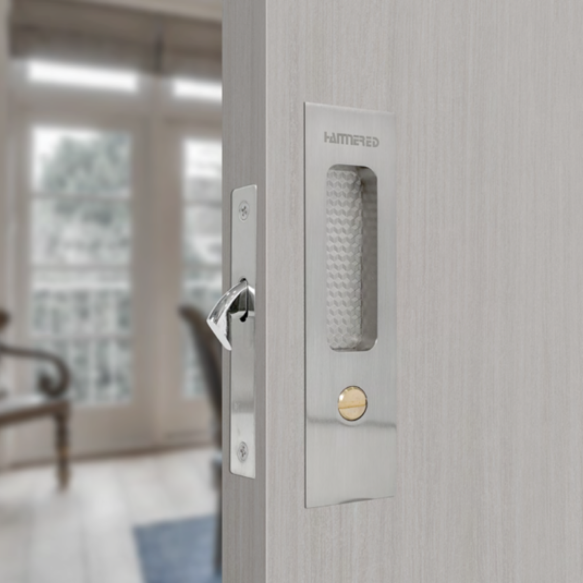 Khóa tay nắm âm cửa lùa phù hợp với xu hướng nội thất tối giản